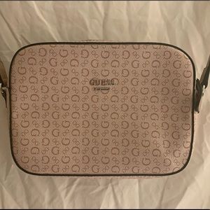 Cross body Guess bag
